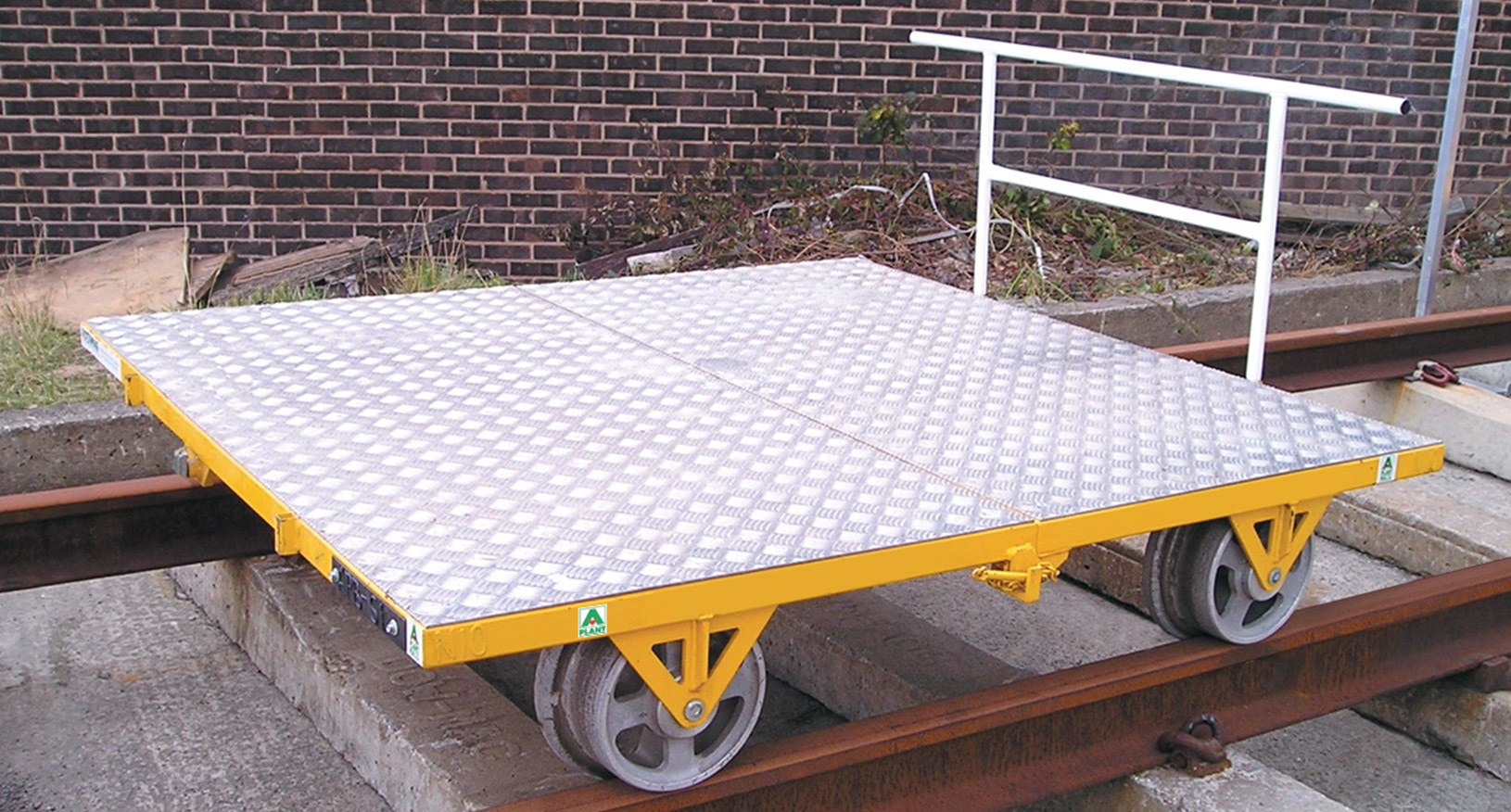 Rail Trolley Hire | Rail Track Trolleys | Sunbelt Rentals